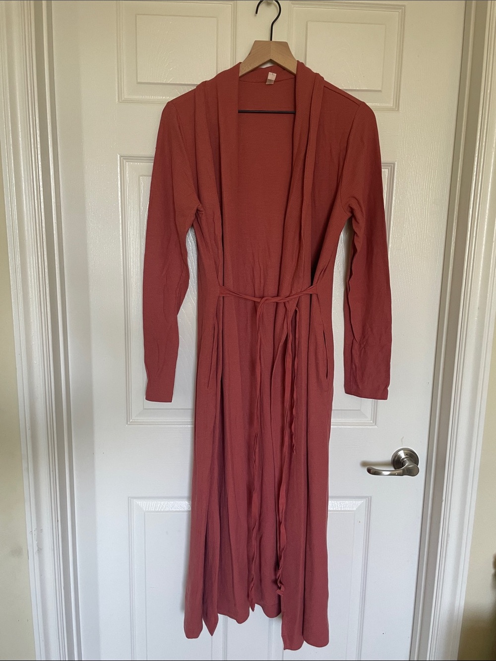 Athleta Women’s Wind Down Sleep Robe Size Medium in Rust/Rose Color